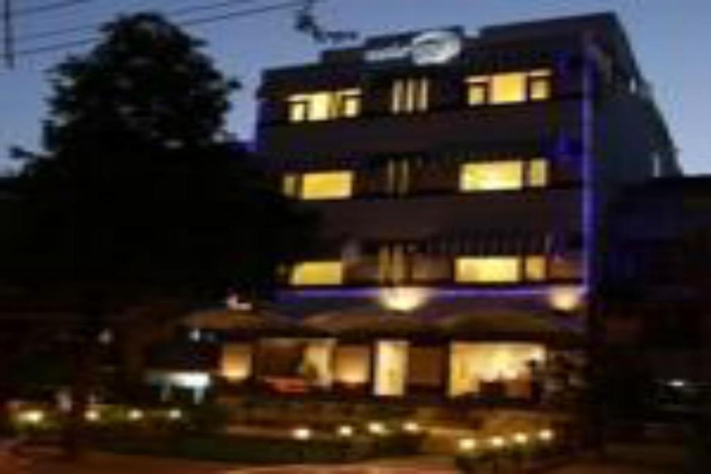 Fabhotel Aashraye New Delhi Luaran gambar